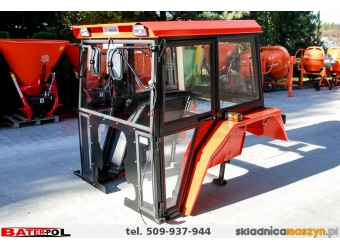 Kabina C-330 NAGLAK TUR metal błotniki kanciaste,oświetlenie